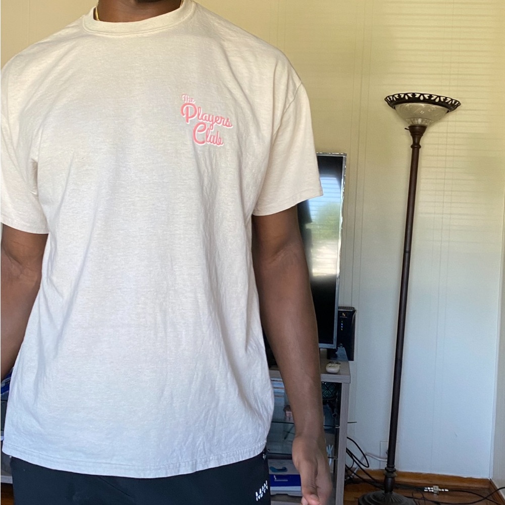 GRAPHIC T-SHIRT